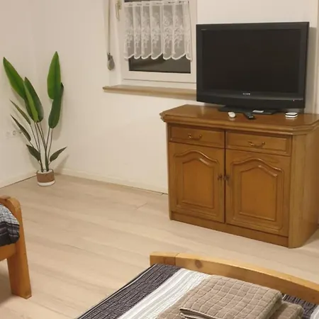 منزل للإقامة Gute Nacht 2 *